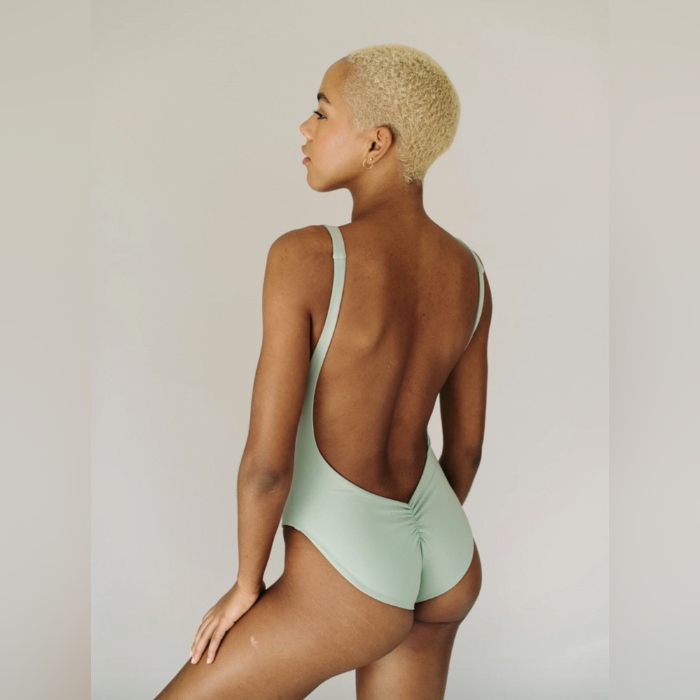 Londre Minimalist one piece swimsuit bodysuit Sage green $129